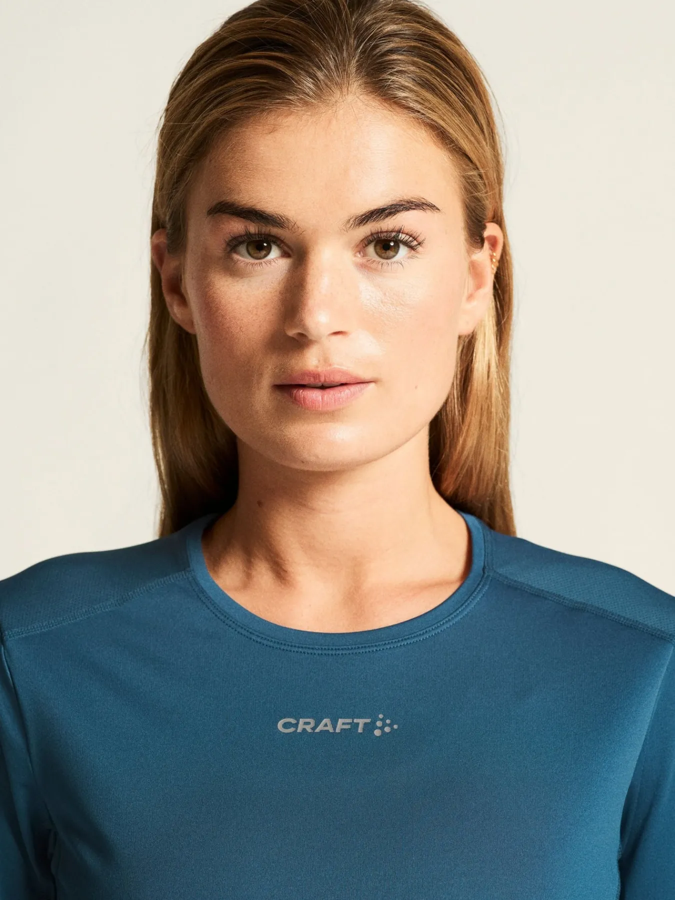 Gensere|Løping>Craft Sportswear ADV Essence Ls Tee 2 W Ensign