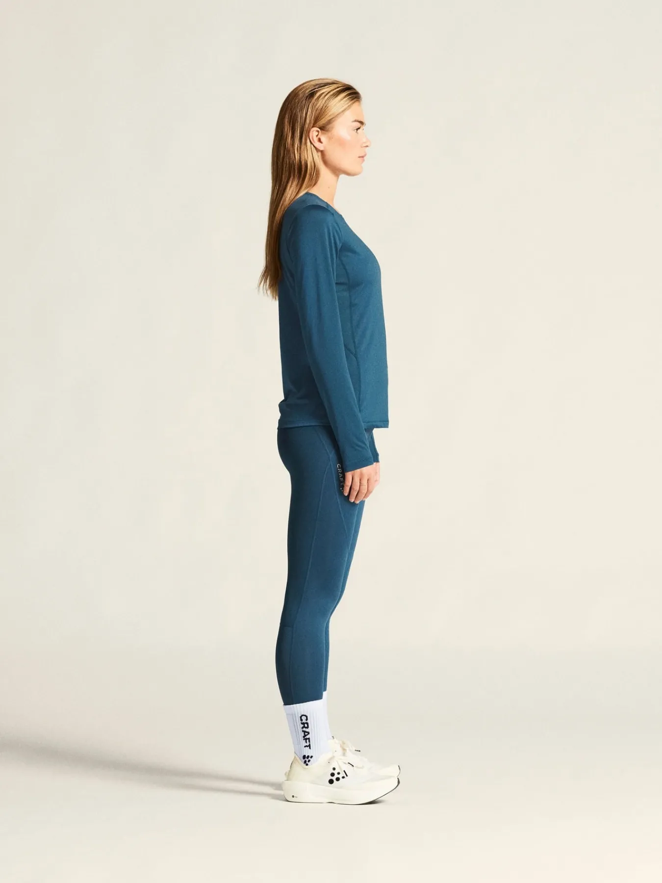 Gensere|Løping>Craft Sportswear ADV Essence Ls Tee 2 W Ensign
