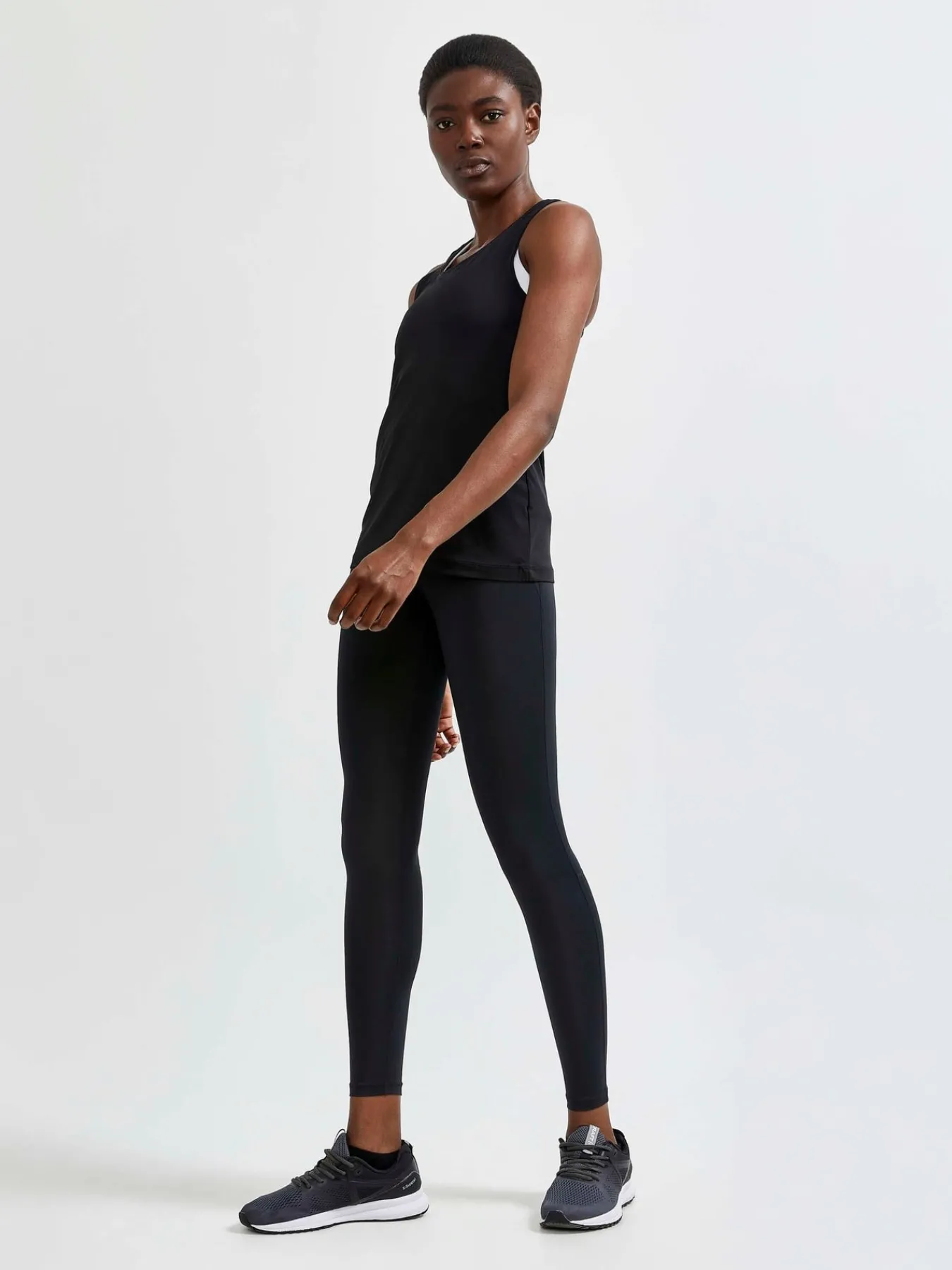 T-Skjorter & Singleter|Løping>Craft Sportswear ADV Essence Singlet W Black