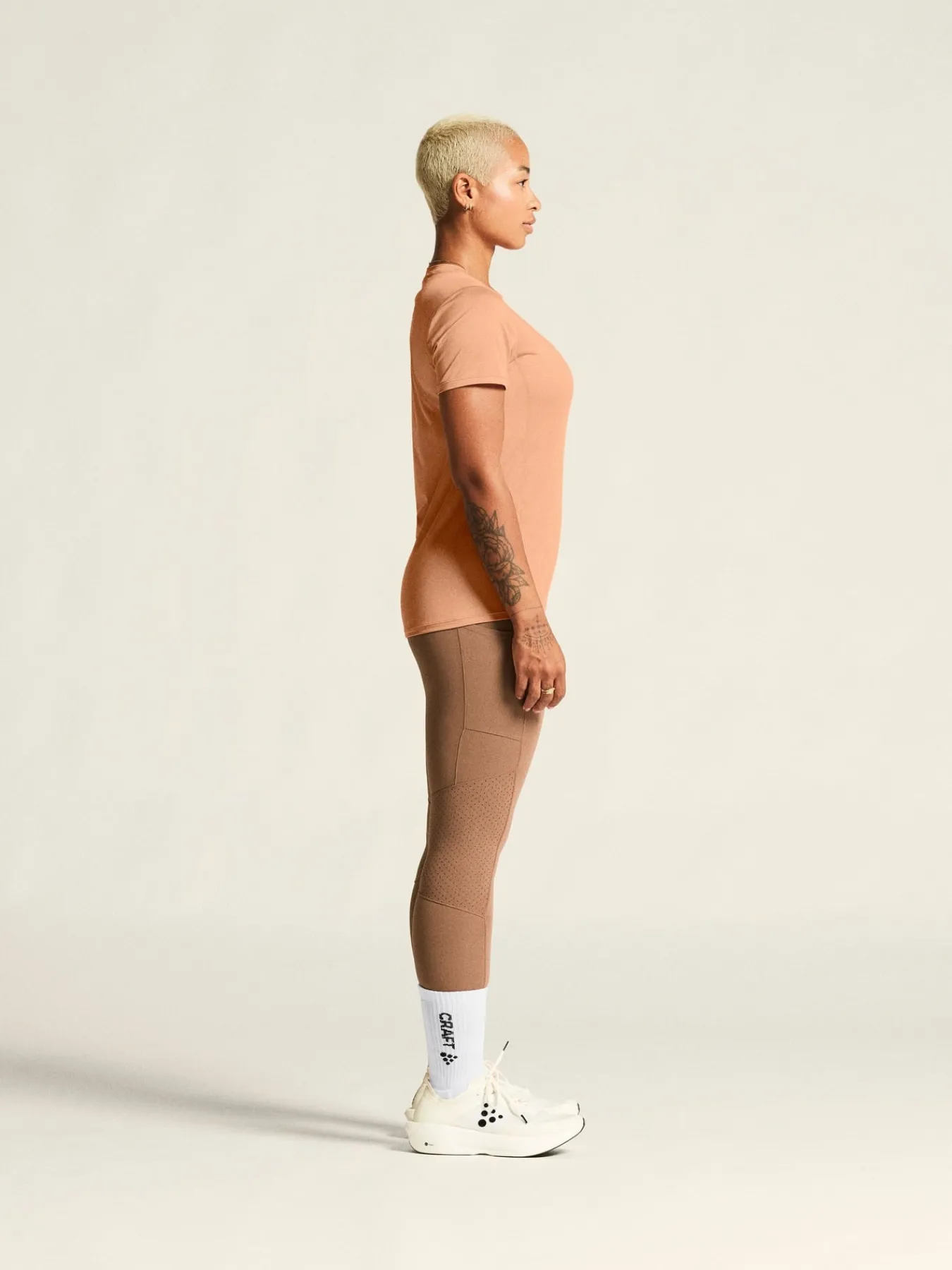 T-Skjorter & Singleter|Løping>Craft Sportswear ADV Essence Ss Tee 2 W Light Syrup