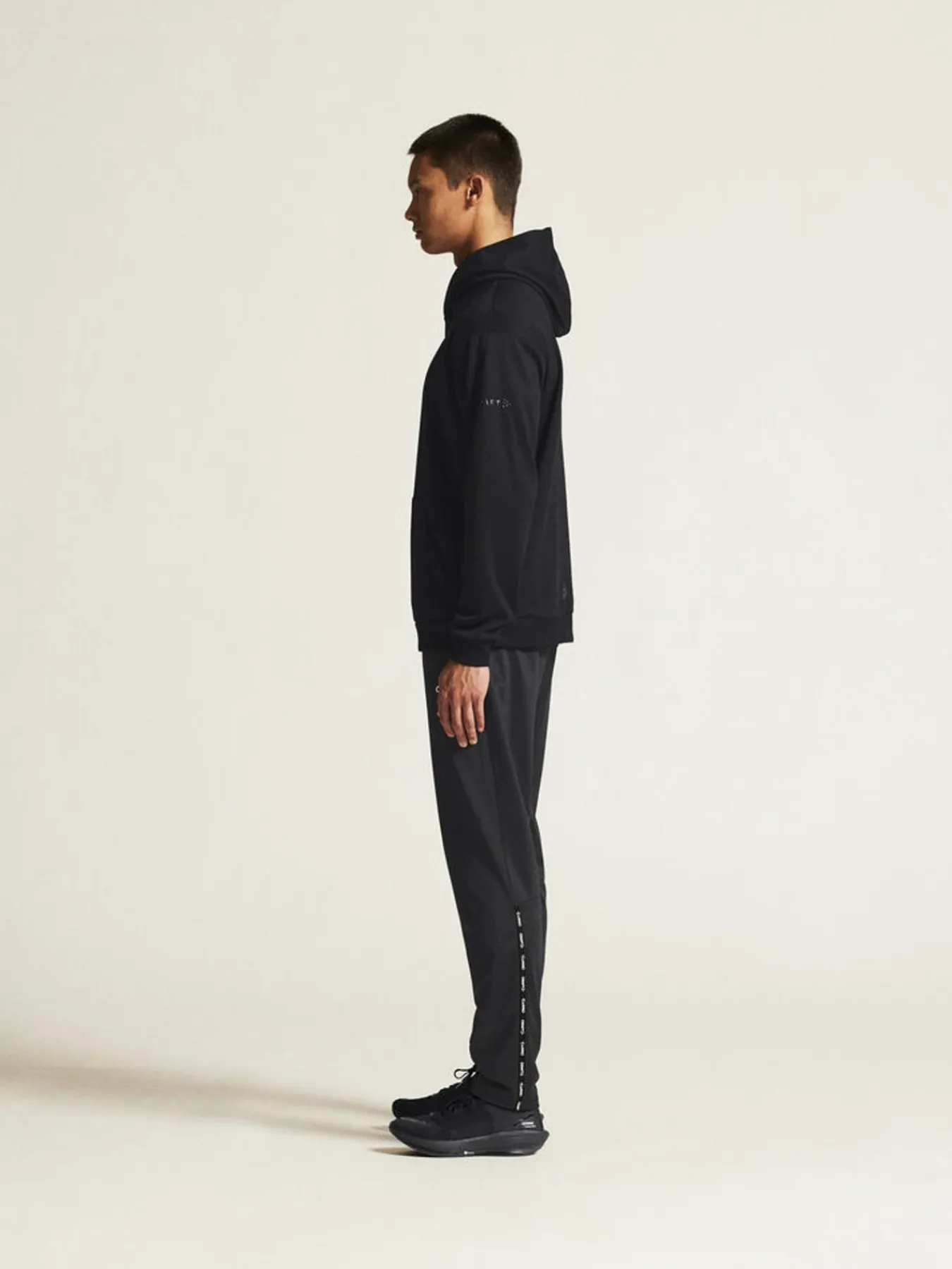 Gensere>Craft Sportswear Community 2.0 Function Hoodie M Black