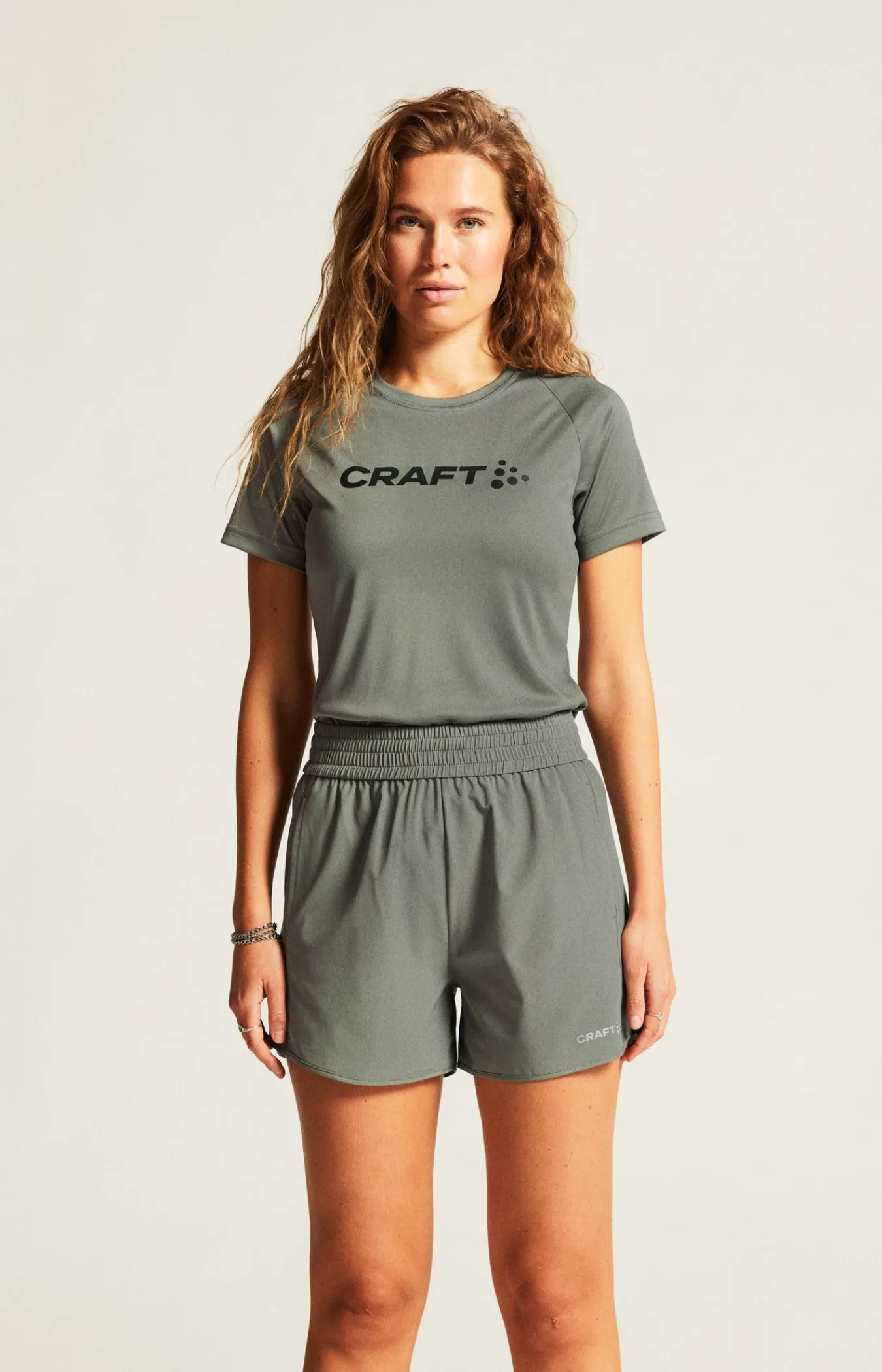 T-Skjorter & Singleter|Trening>Craft Sportswear CORE Essence Logo Tee W Leaf