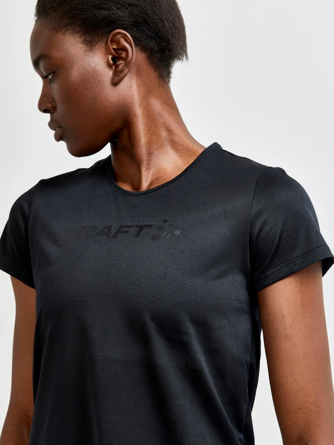 Løping|Trening>Craft Sportswear Core Essence SS Mesh Tee W BLACK
