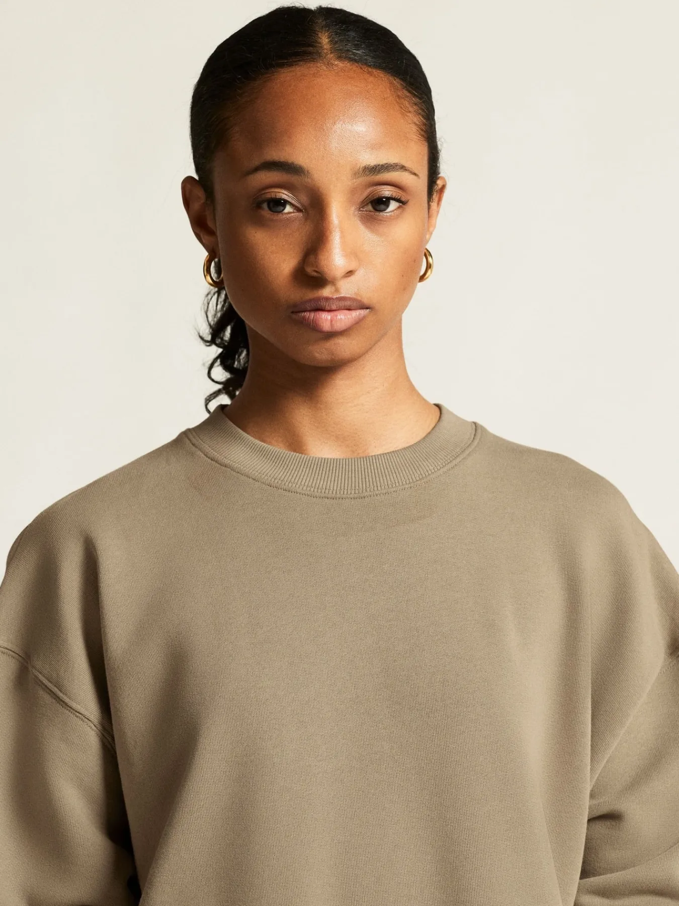 Gensere>Craft Sportswear Frequent RN sweatshirt W Taupe