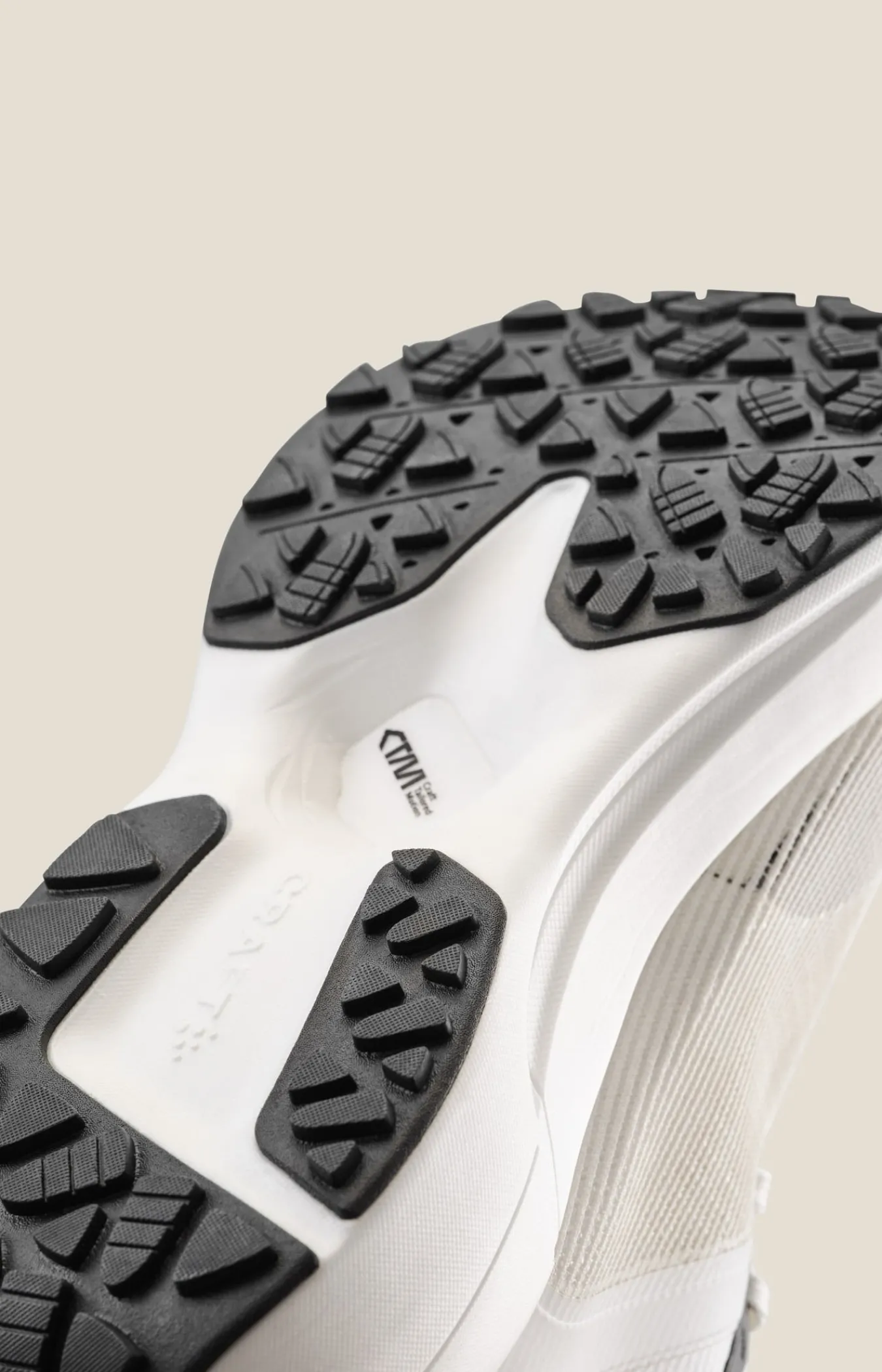 Road-To-Trail|Løping>Craft Sportswear Nordlite Ultra 2 W Ash White