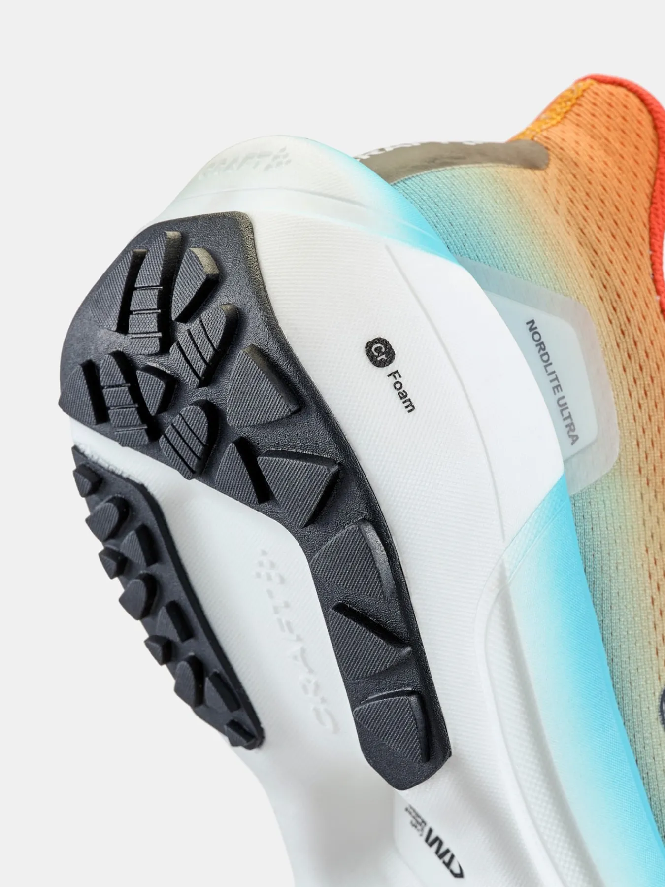 Road-To-Trail|Løping>Craft Sportswear Nordlite Ultra M Gem-Vibrant