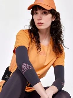 T-Skjorter & Singleter|Løping>Craft Sportswear PRO Trail SS Tee W Peach-Desert
