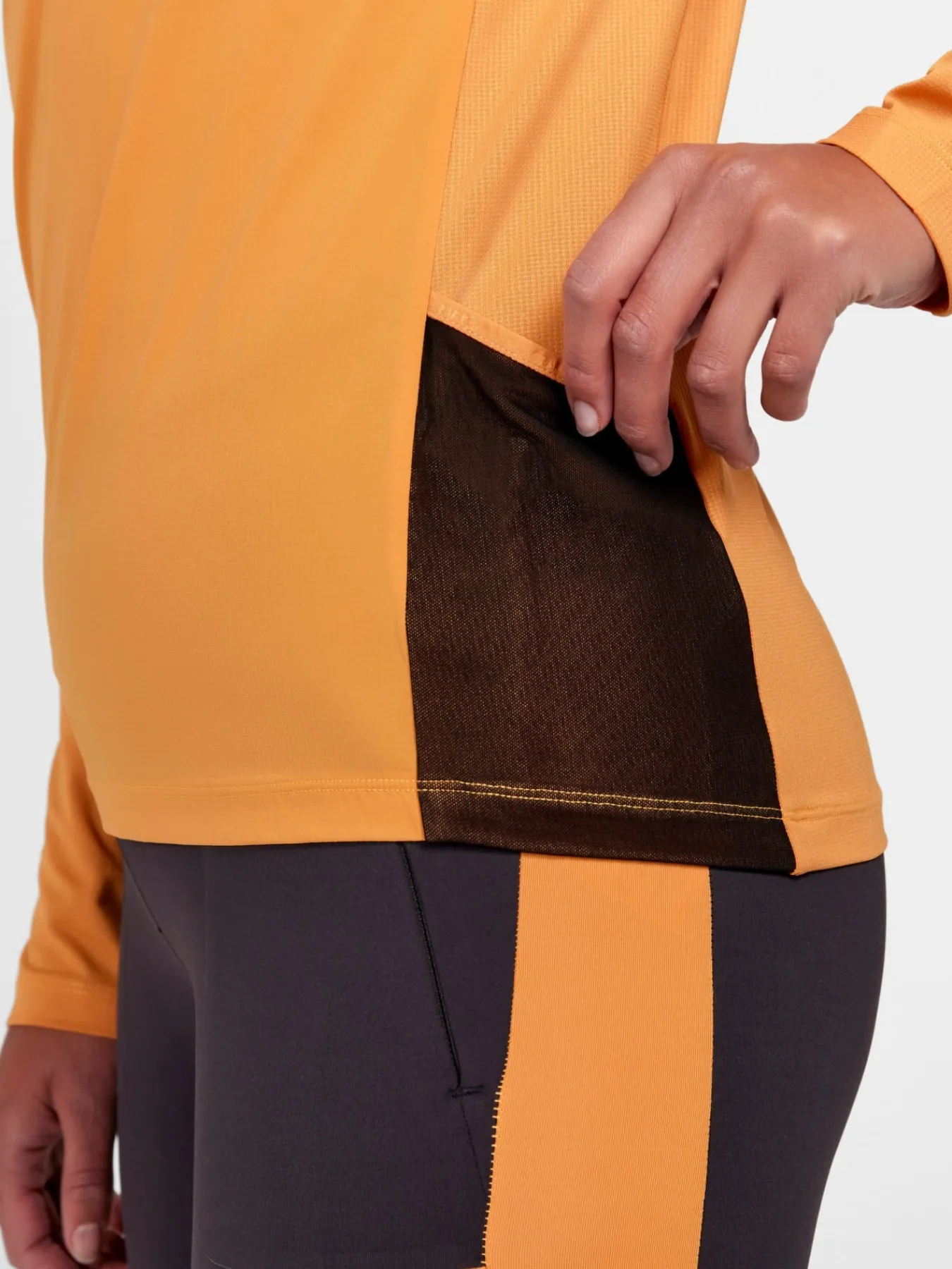 Gensere|Løping>Craft Sportswear PRO Trail Wind LS Tee W Desert
