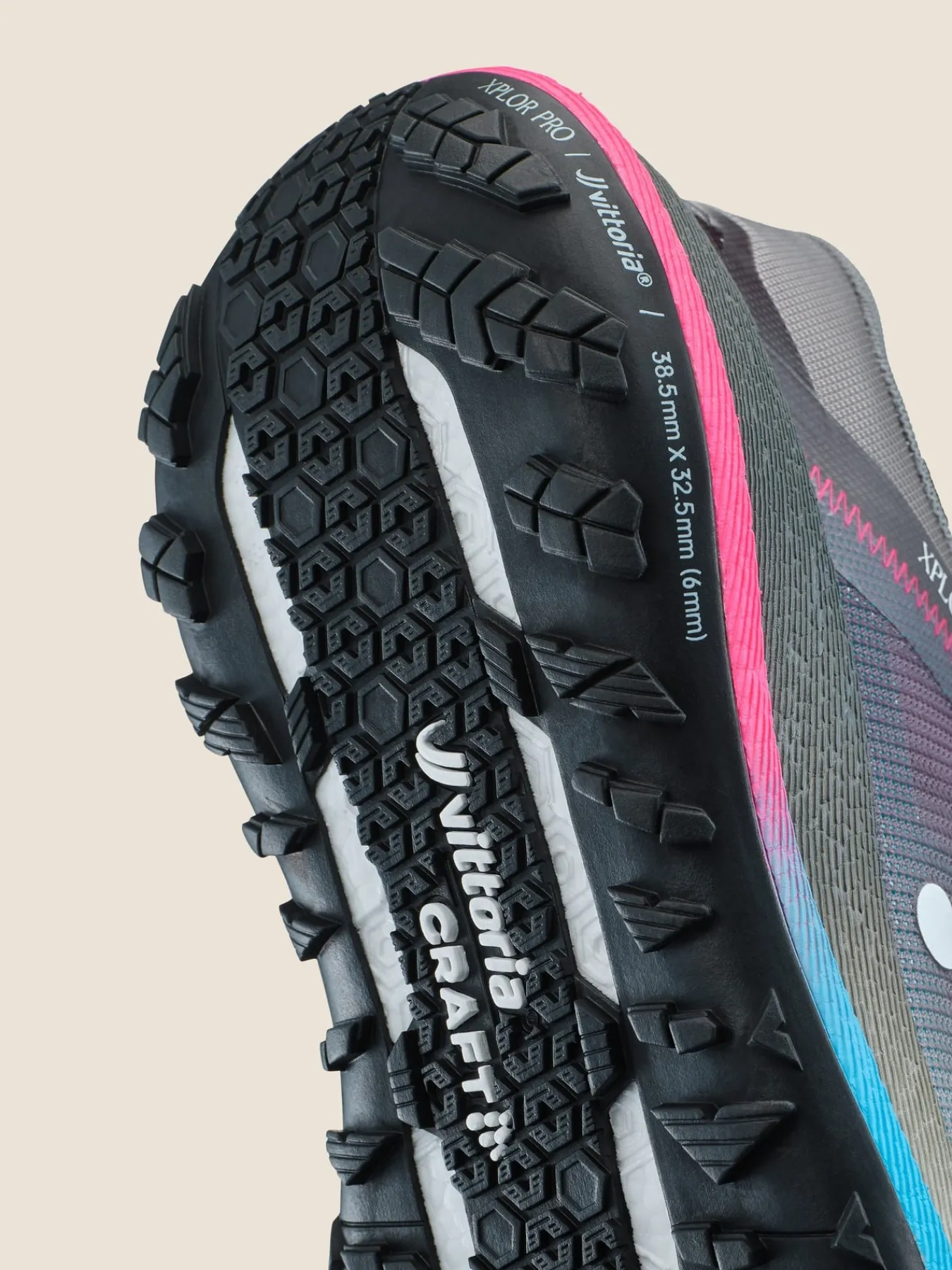 Road-To-Trail|Løping>Craft Sportswear Xplor Pro W Gloud/Grey