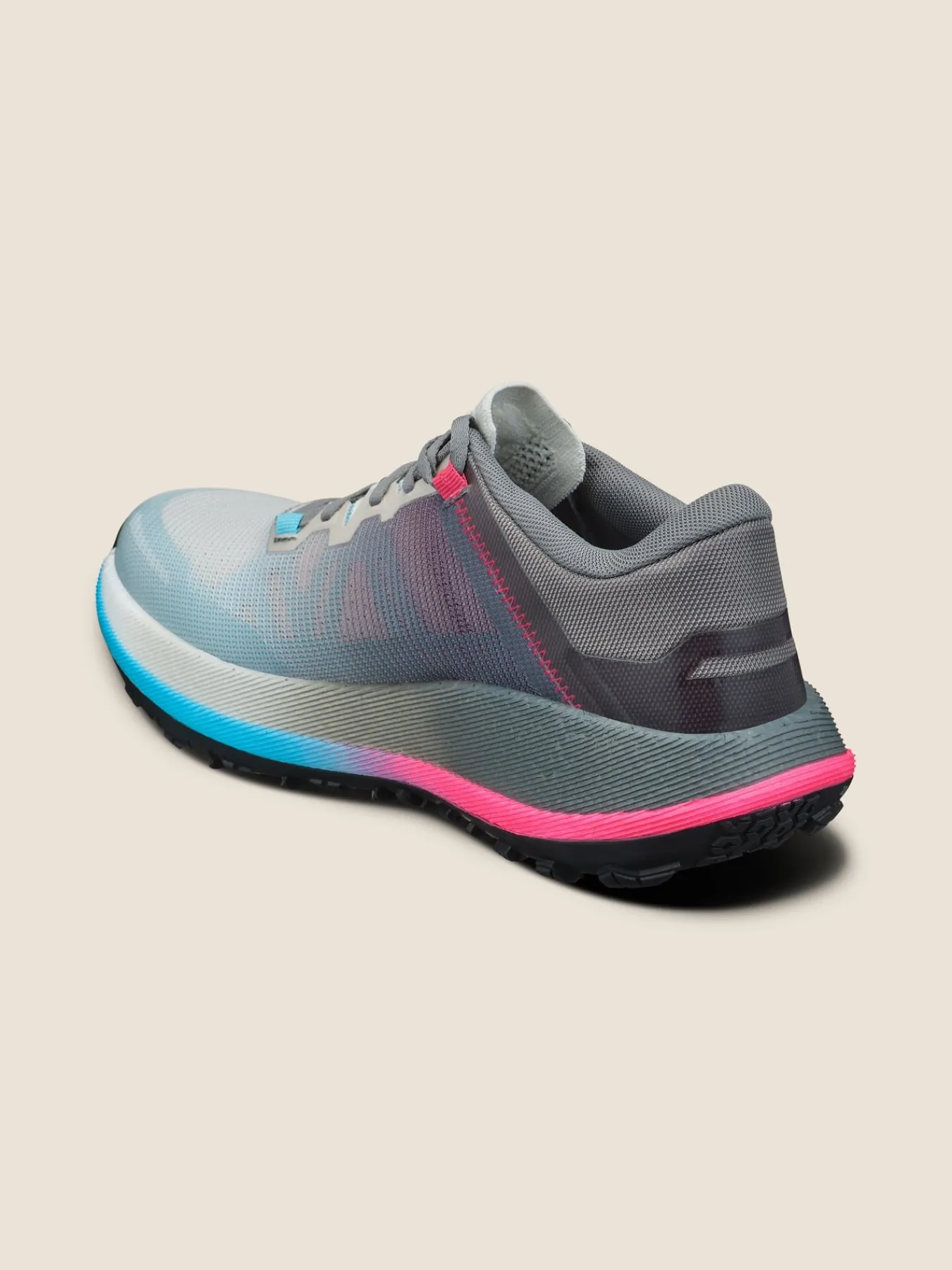 Road-To-Trail|Løping>Craft Sportswear Xplor Pro W Gloud/Grey